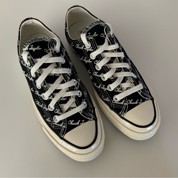 Converse Women’s Size 6.5 Chuck Taylor 70 OX Scripted Signature Print - Picture 4 of 8